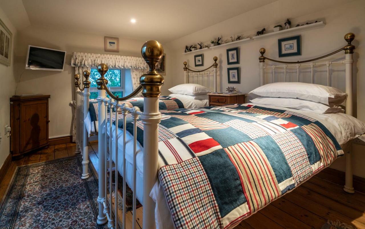 Bed and Breakfast Melorne Farm Camelford Exterior foto
